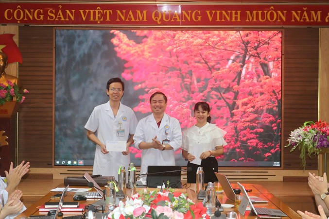  Khen thưởng các tập thể, cá nhân có thành tích xuất sắc trong công tác tháng 3/2025